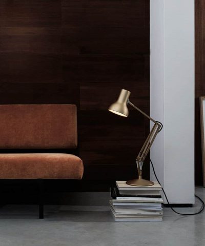 type_75_mini_desk_lamp_gold_lustre_8