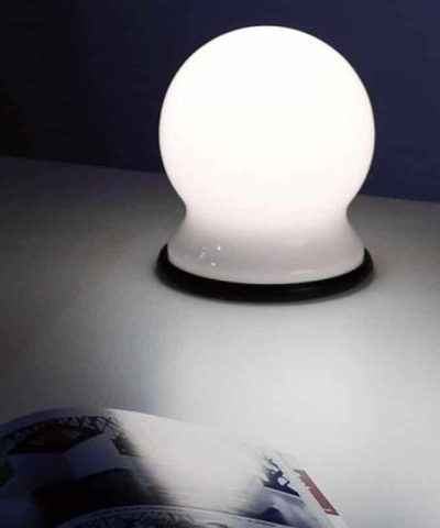 lampada-da-tavolo-martinelli-luce-scafandro (2)