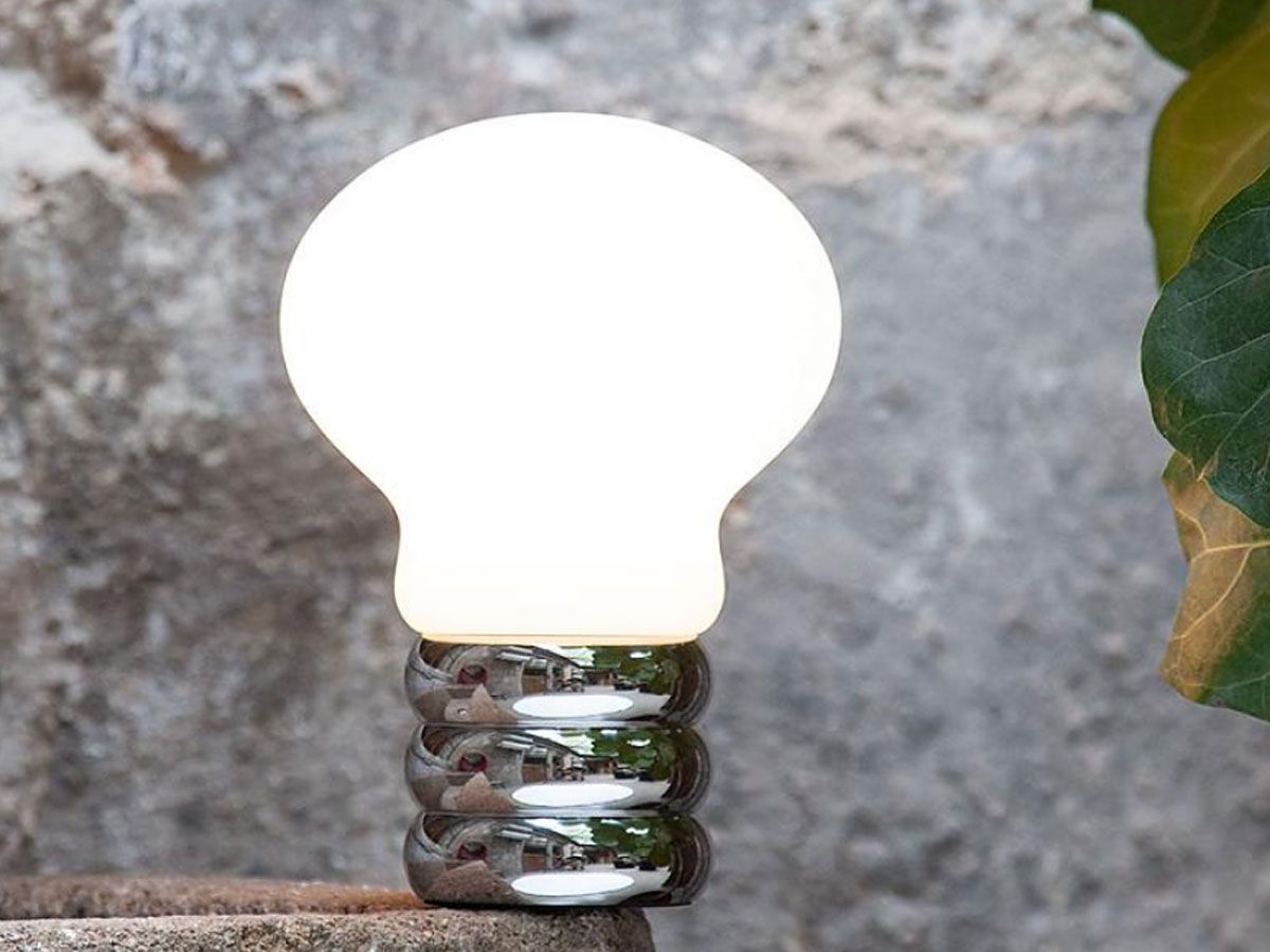 b-bulb-lampada-da-tavolo-ingo-maurer