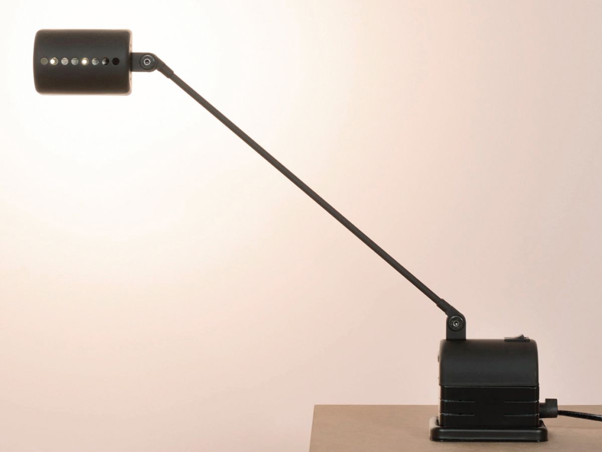 daphinette_table_2